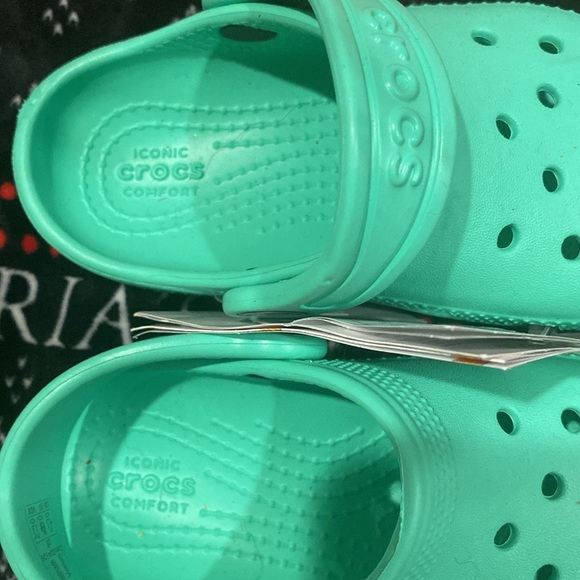 👞Crocks Lot🐊 - Picture 9 of 12